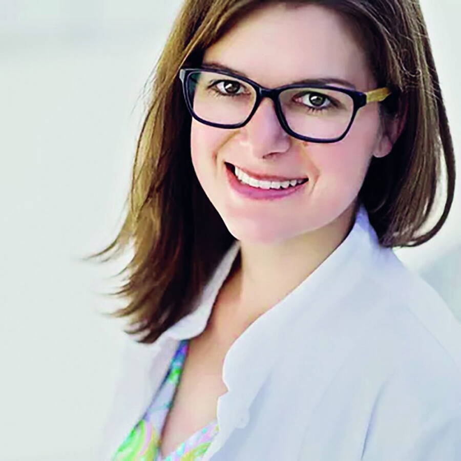 Dr. Stephanie Casparis, Zahnärztin und Oralchirurgin